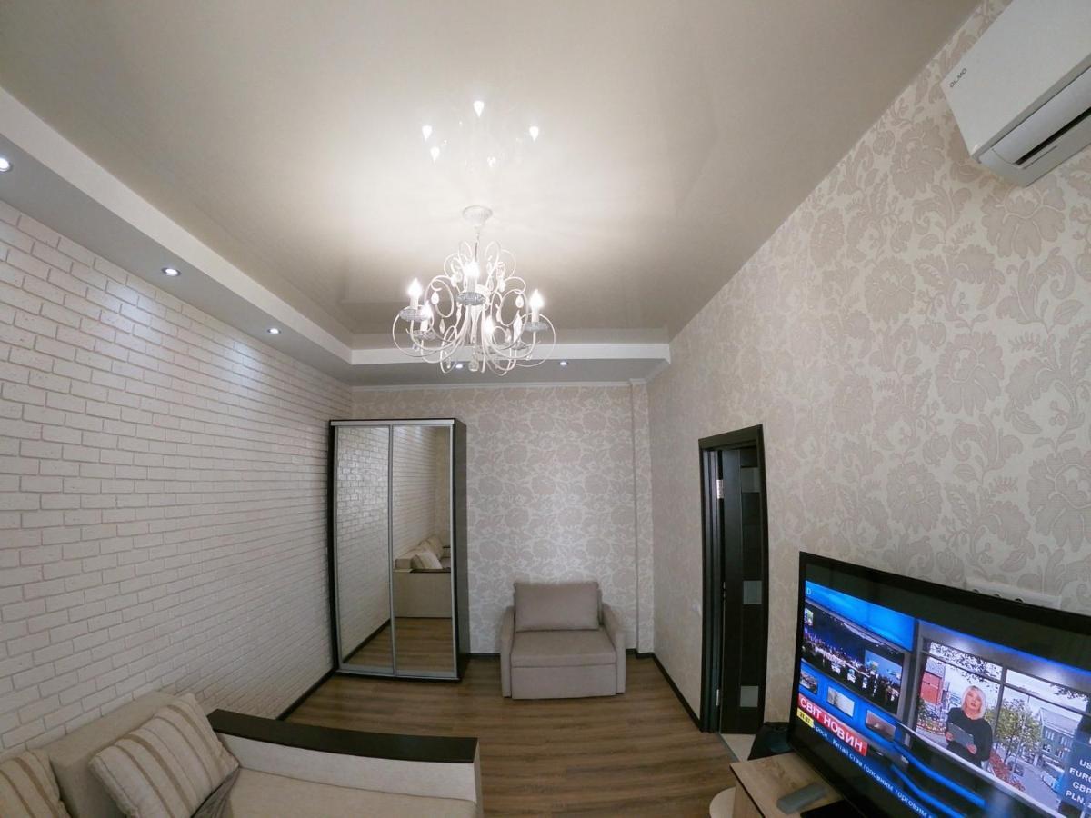 Апартаменти На Марсельській 35, Увага! Завжди Є Wifi, Вода, Ліфт Odessa Buitenkant foto